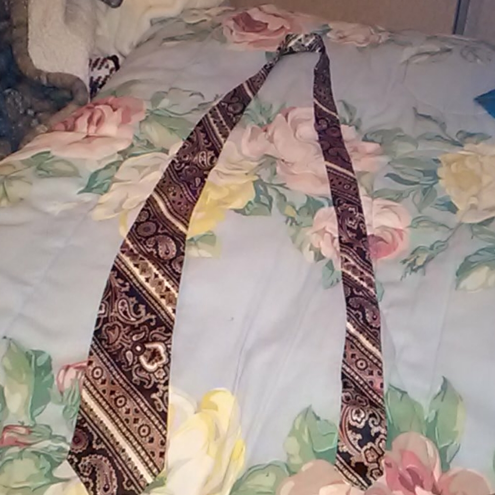 Tie